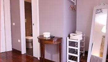ゲストハウス Eco Suites ローマ